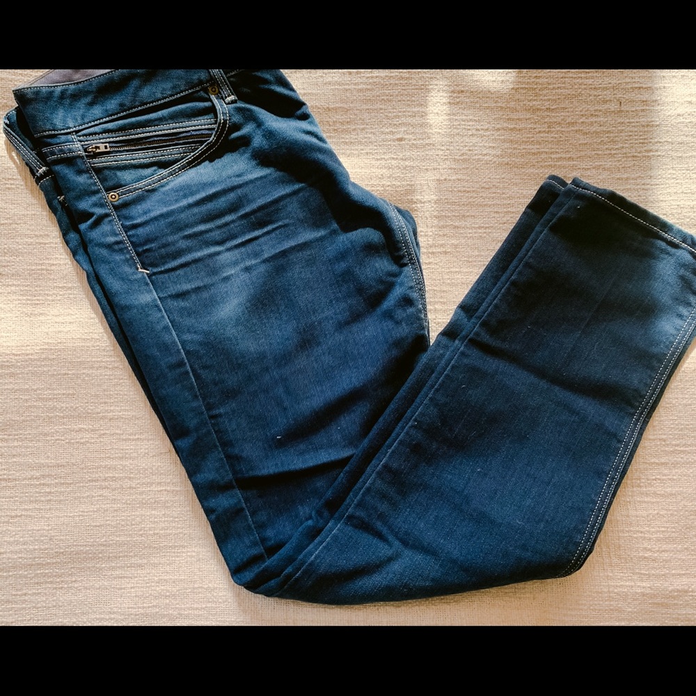 Gap Straight Leg Jeans
